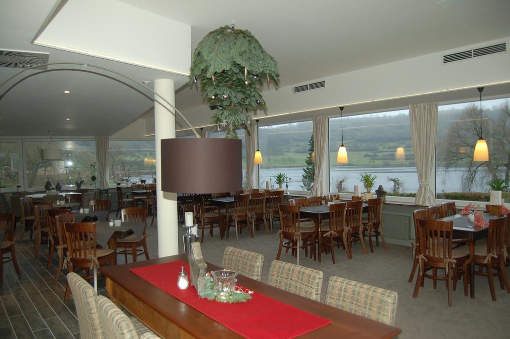 Hotel-Ferienwohnungen Cafe Maarblick شالكينميهرين المظهر الخارجي الصورة